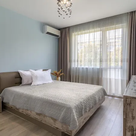 דירה Chayka Comfort וארנה